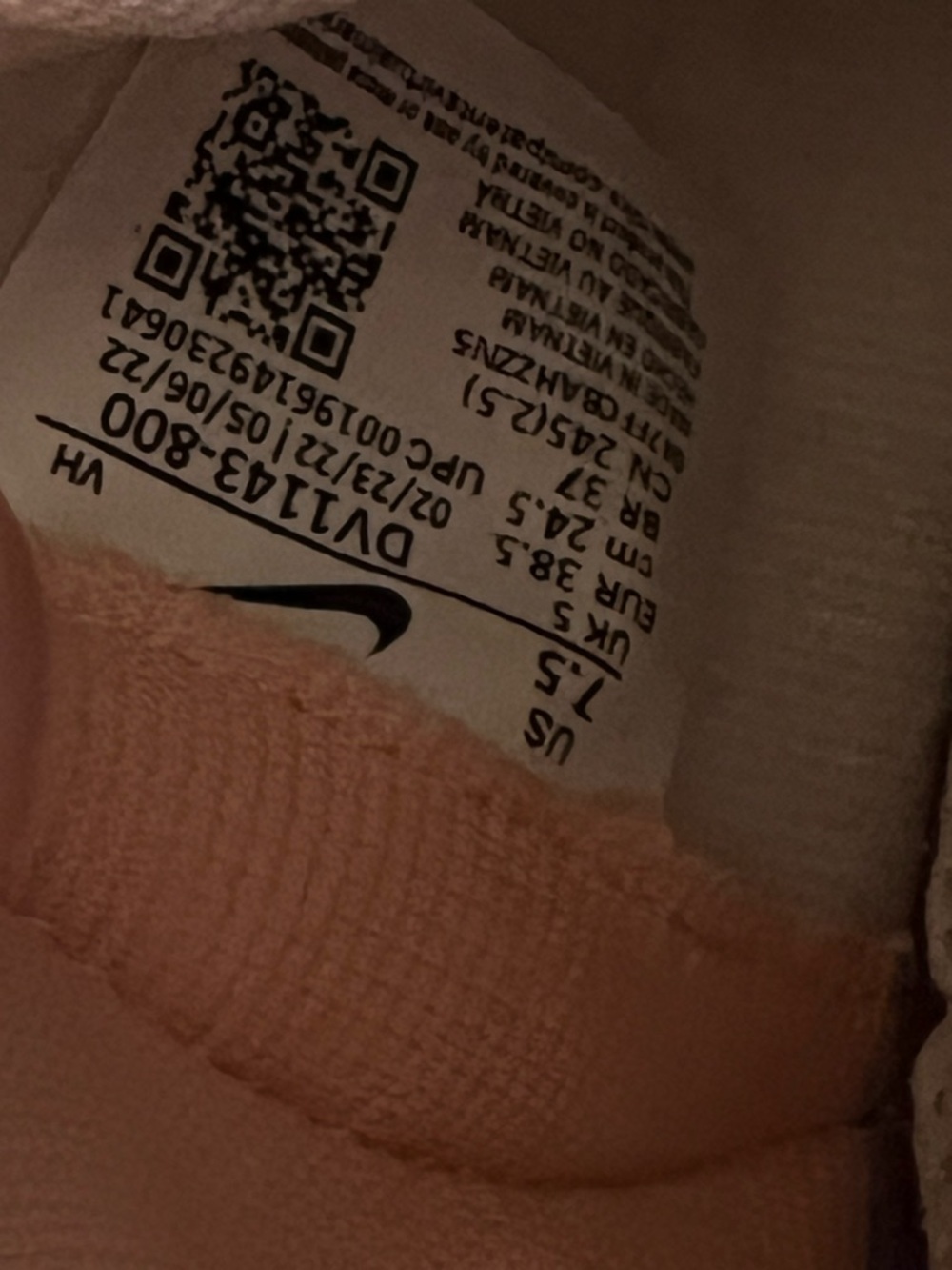 Nike Women’s High-Top Sneakers in White & Pink - Picture 5 of 6